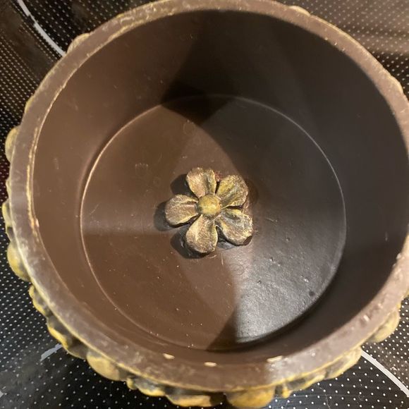 Small jewelry container-Gently used, plenty of life left​ - Picture 6 of 11